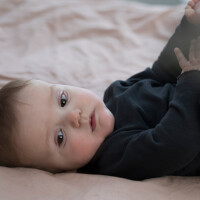 philphae_newborn-essentials_raw-edged-sweater-charcoal.jpg