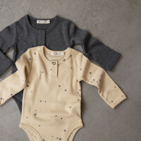 aw22-phil-phae-73_soft_kidswear_223503_rib_henley_body__223504_rib_henley_body__stars.jpg