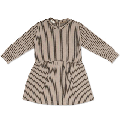 Oversized dress stripes