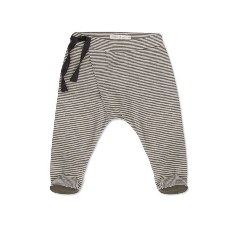 ess-66390_harem_footies_stripes_y190_graphite.jpg